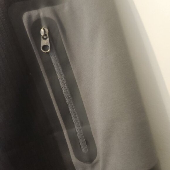 Vintage Arcteryx Jacket - Picture 5 of 7